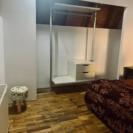 דירה Apartament Rustic Deosebit בוקרשט